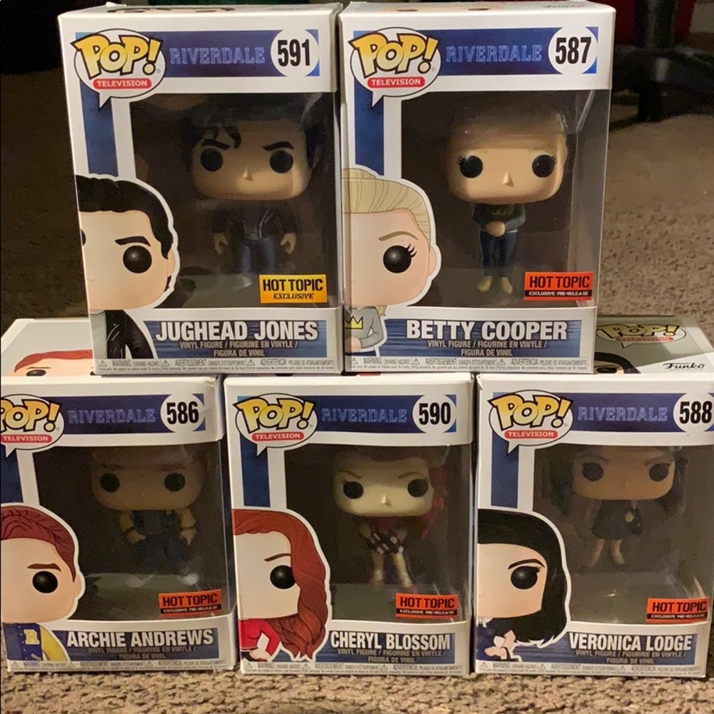Bundle of Riverdale funko pops